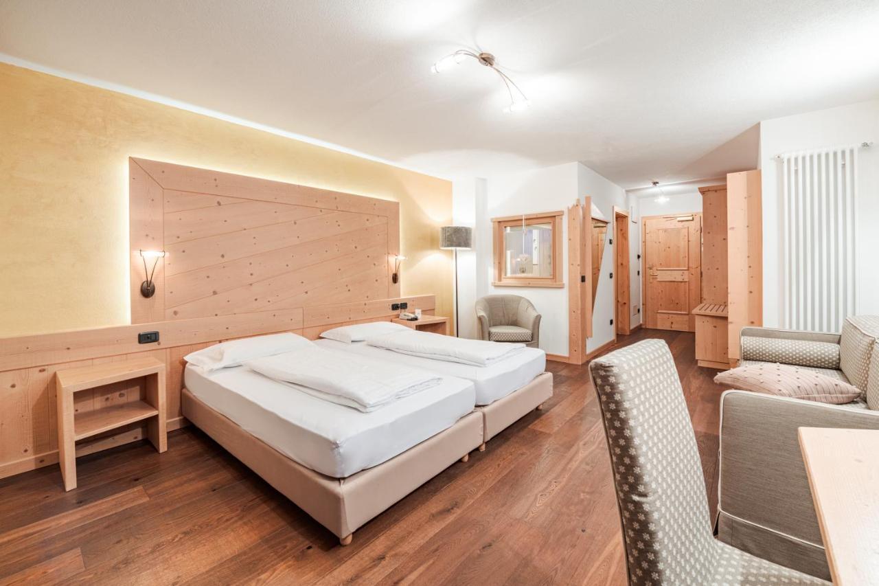 Hotel Foresta Moena Buitenkant foto