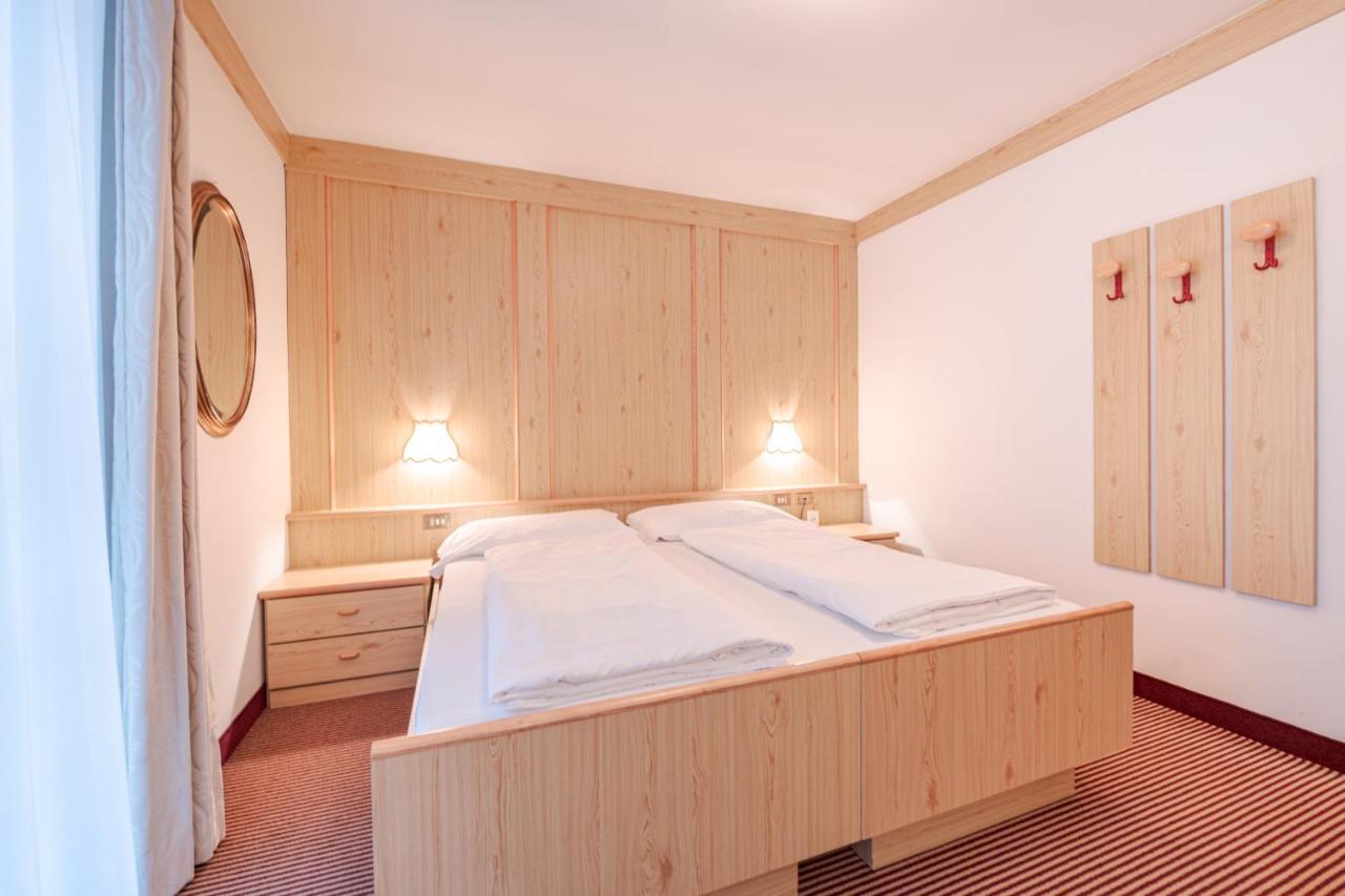 Hotel Foresta Moena Buitenkant foto