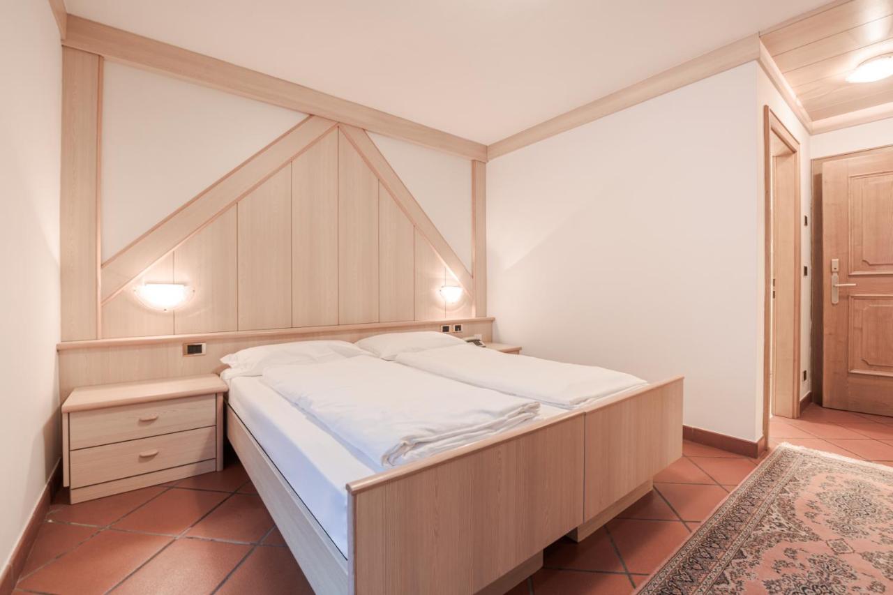 Hotel Foresta Moena Buitenkant foto