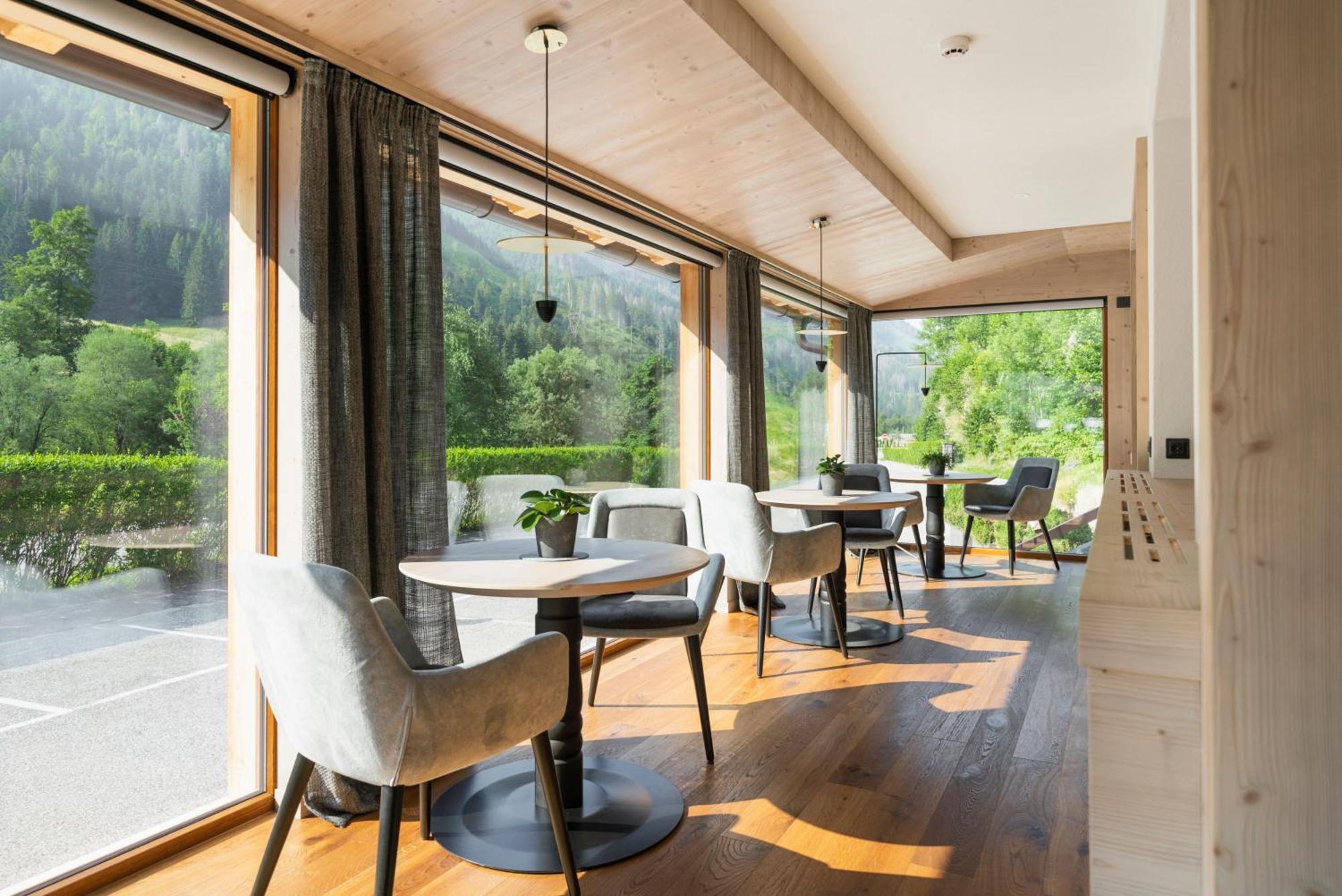 Hotel Foresta Moena Buitenkant foto